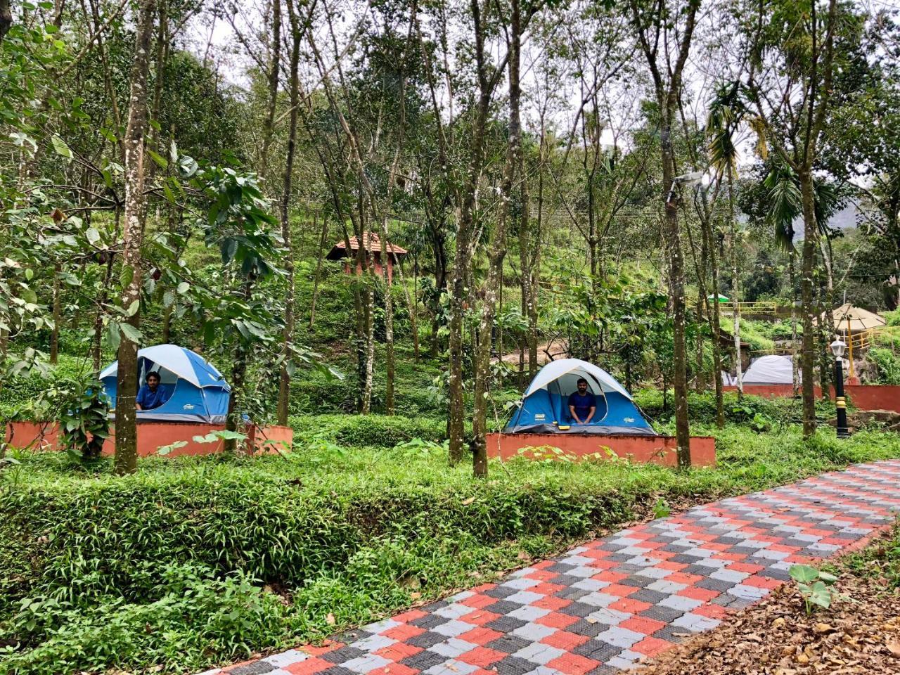 Nutmeg Valley Idukki Buitenkant foto
